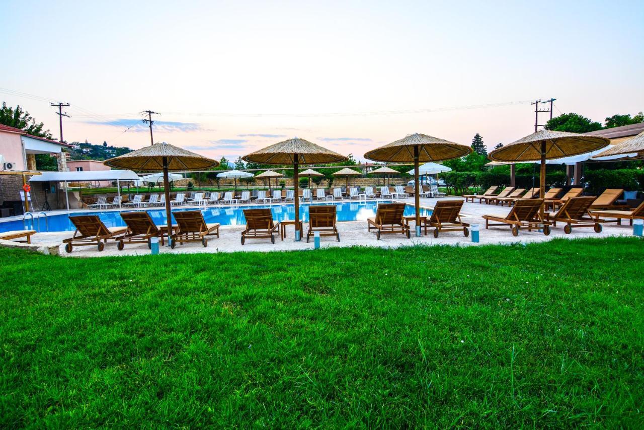 Aqua Mare Resort Melission Екстер'єр фото